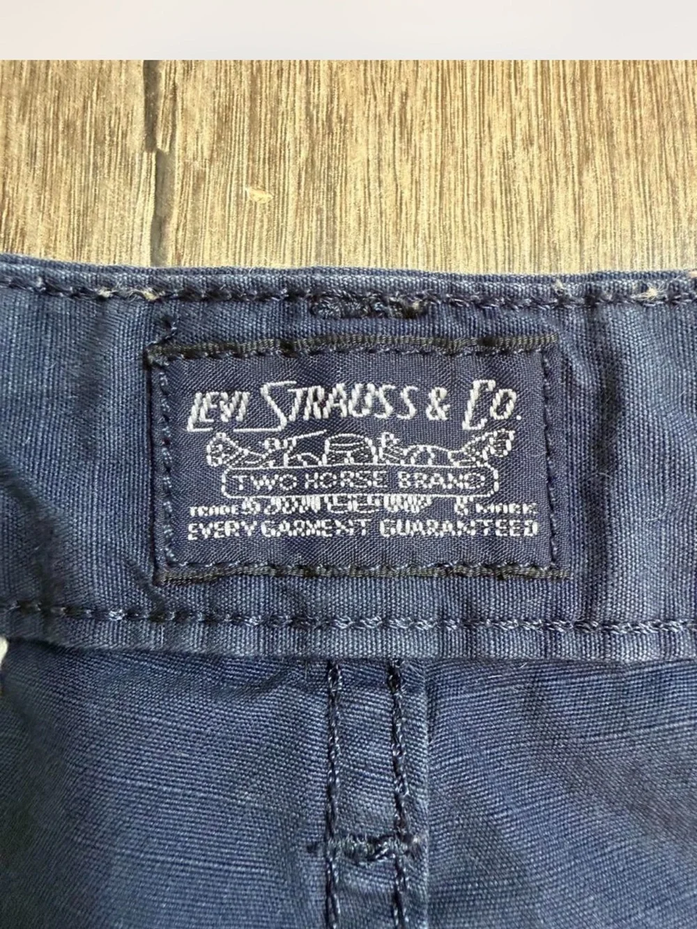 Levis sturdy cargo